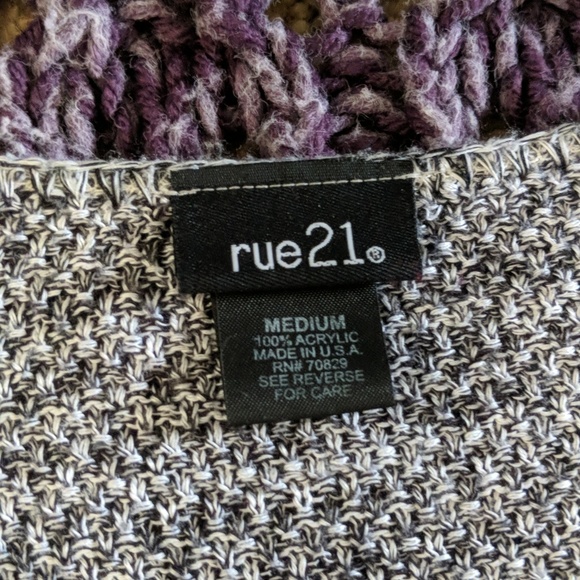 Aztec Cardigan - Picture 2 of 4